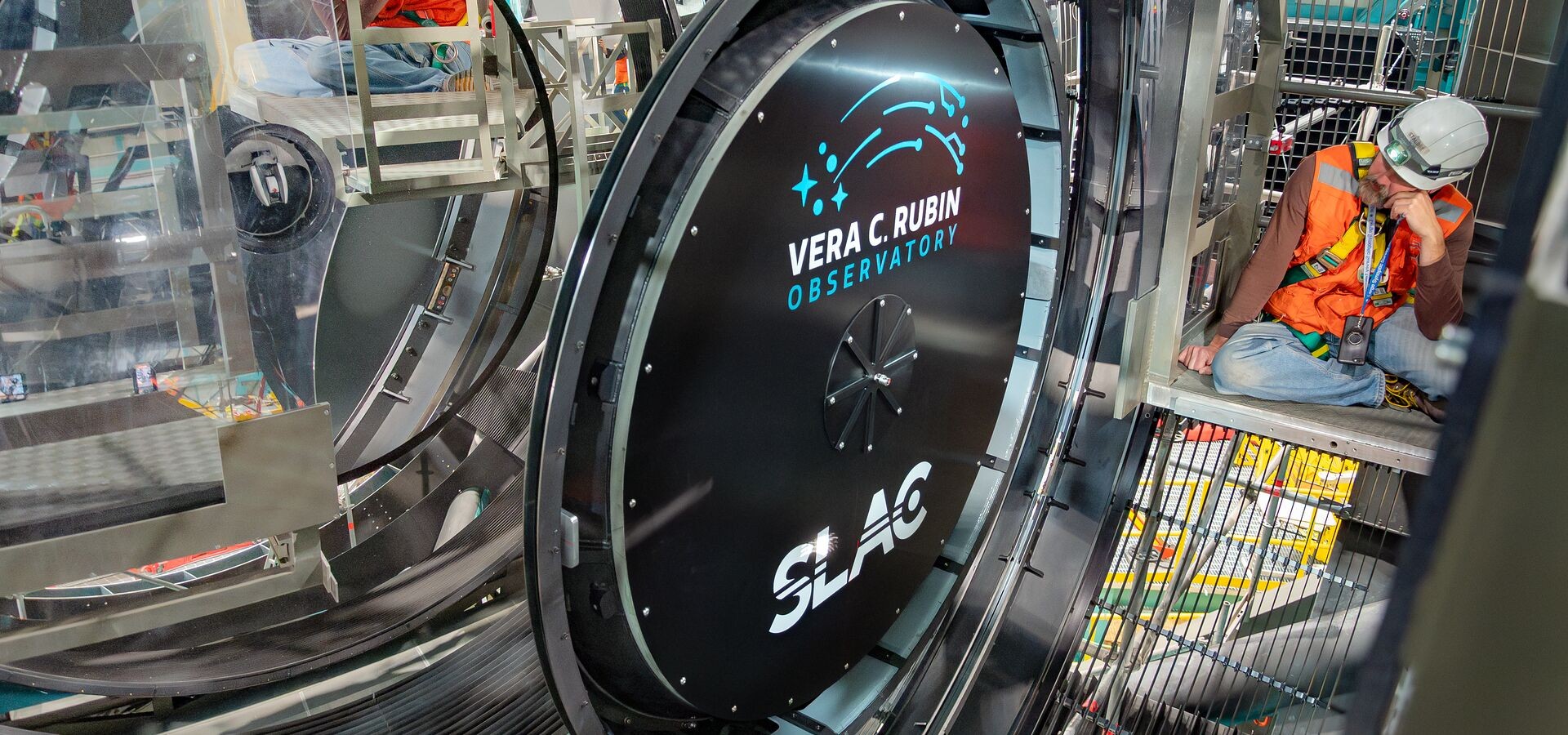Cámara LSST instalada en el Observatorio Rubin